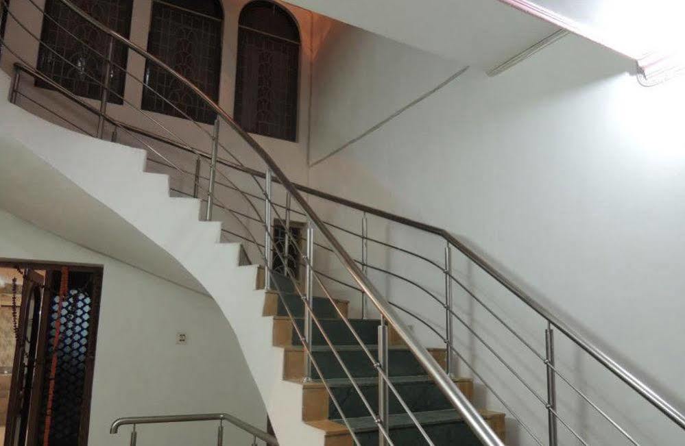 Hotel Thai International بود جايا المظهر الخارجي الصورة