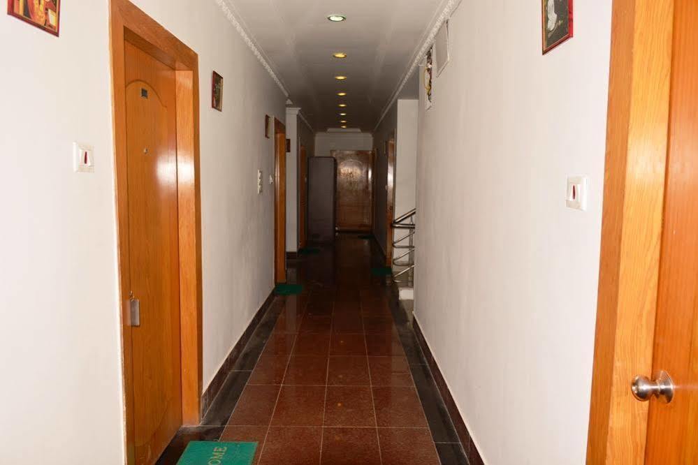 Hotel Thai International بود جايا المظهر الخارجي الصورة